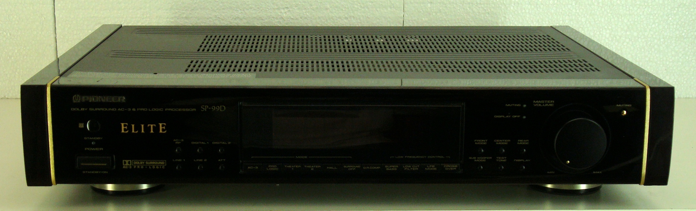 Pioneer SP-99 Surround Sound Processor